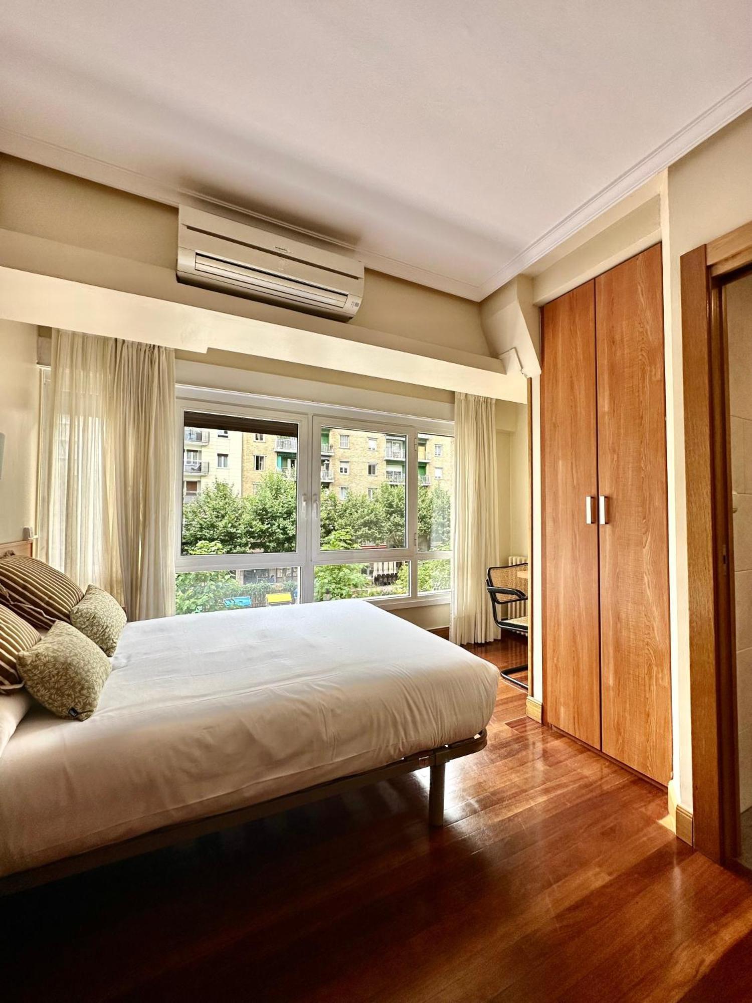 Pension Anoeta Сан-Себастьян Экстерьер фото